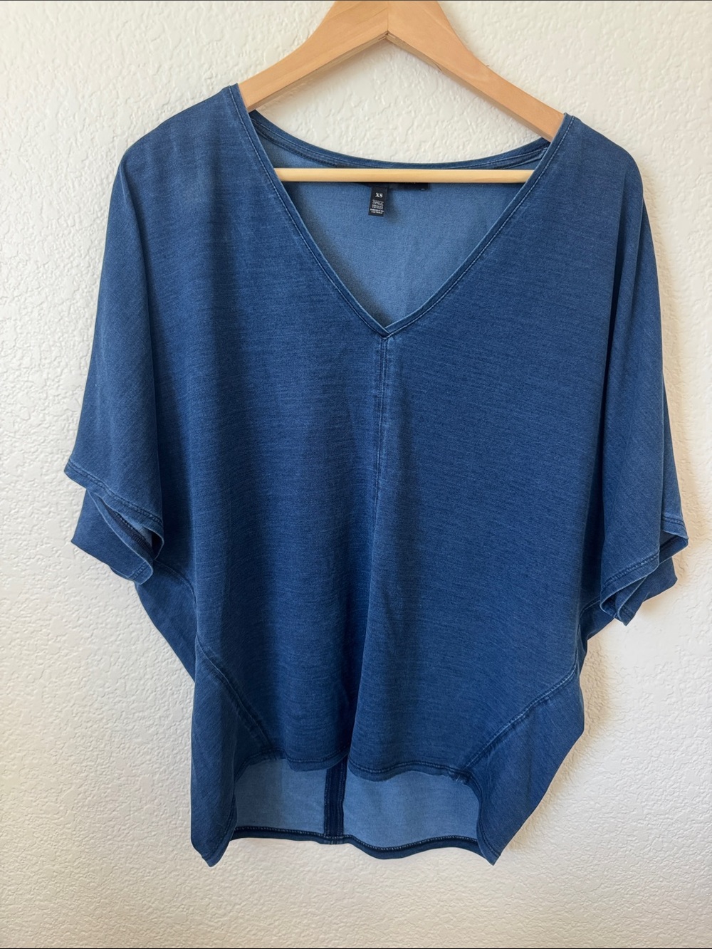 White House Black Market Indigo Blue V-Neck Tunic Top